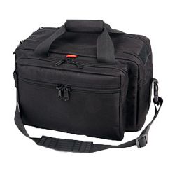 BULLDOG XLRG RANGE BAG W/PSTL RUG